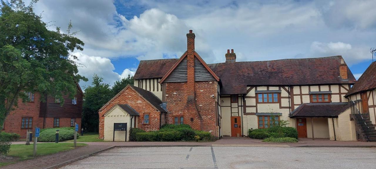 Meadow Farm Redditch By Marstons Inns Buitenkant foto